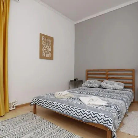 3 Bdrm In Center