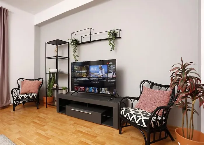 3 Bdrm In Center 公寓 布加勒斯特