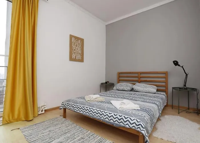3 Bdrm In Center