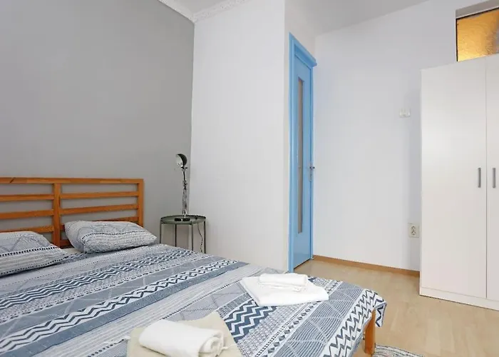 公寓 3 Bdrm In Center 布加勒斯特