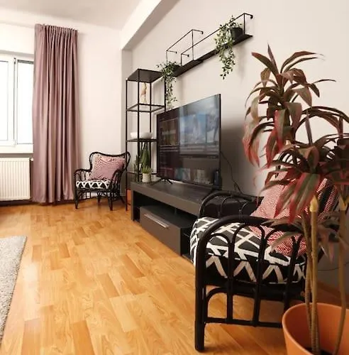 3 Bdrm In Center 公寓 布加勒斯特